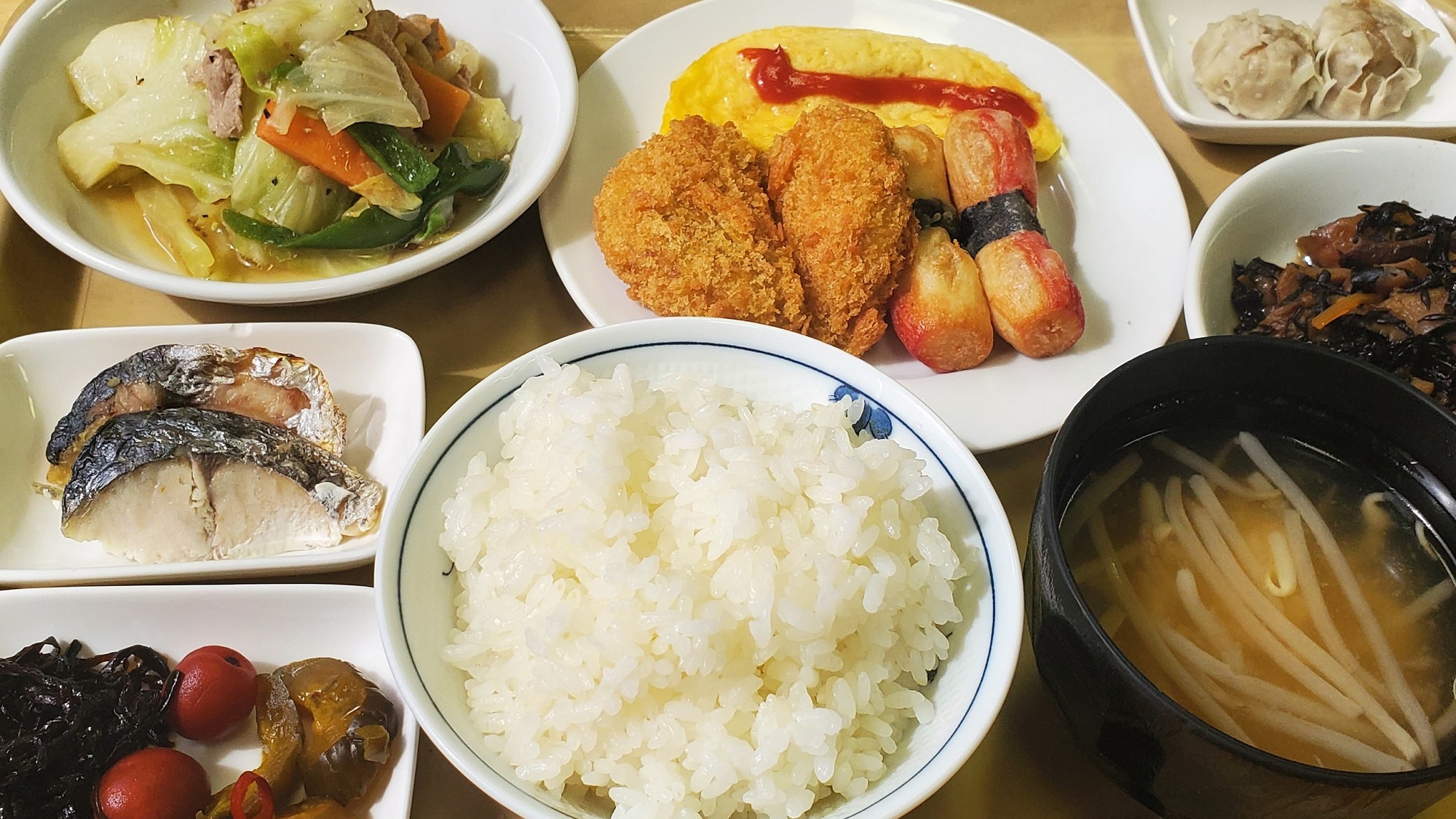 朝食バイキング