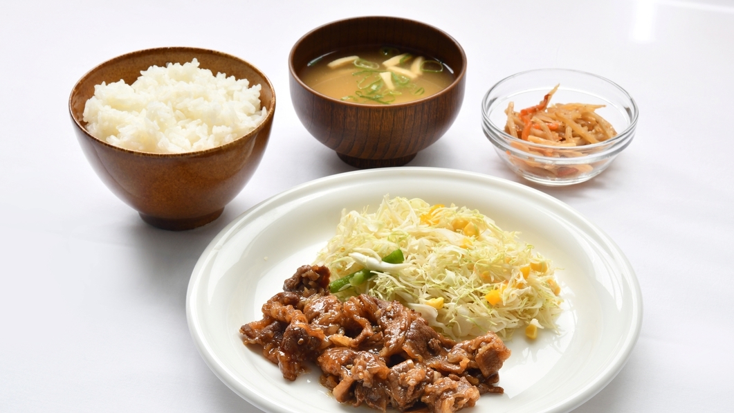 【ビジネス★1泊2食付】朝食ビュッフェと選べて嬉しい夕食付き♪【駐車場無料】