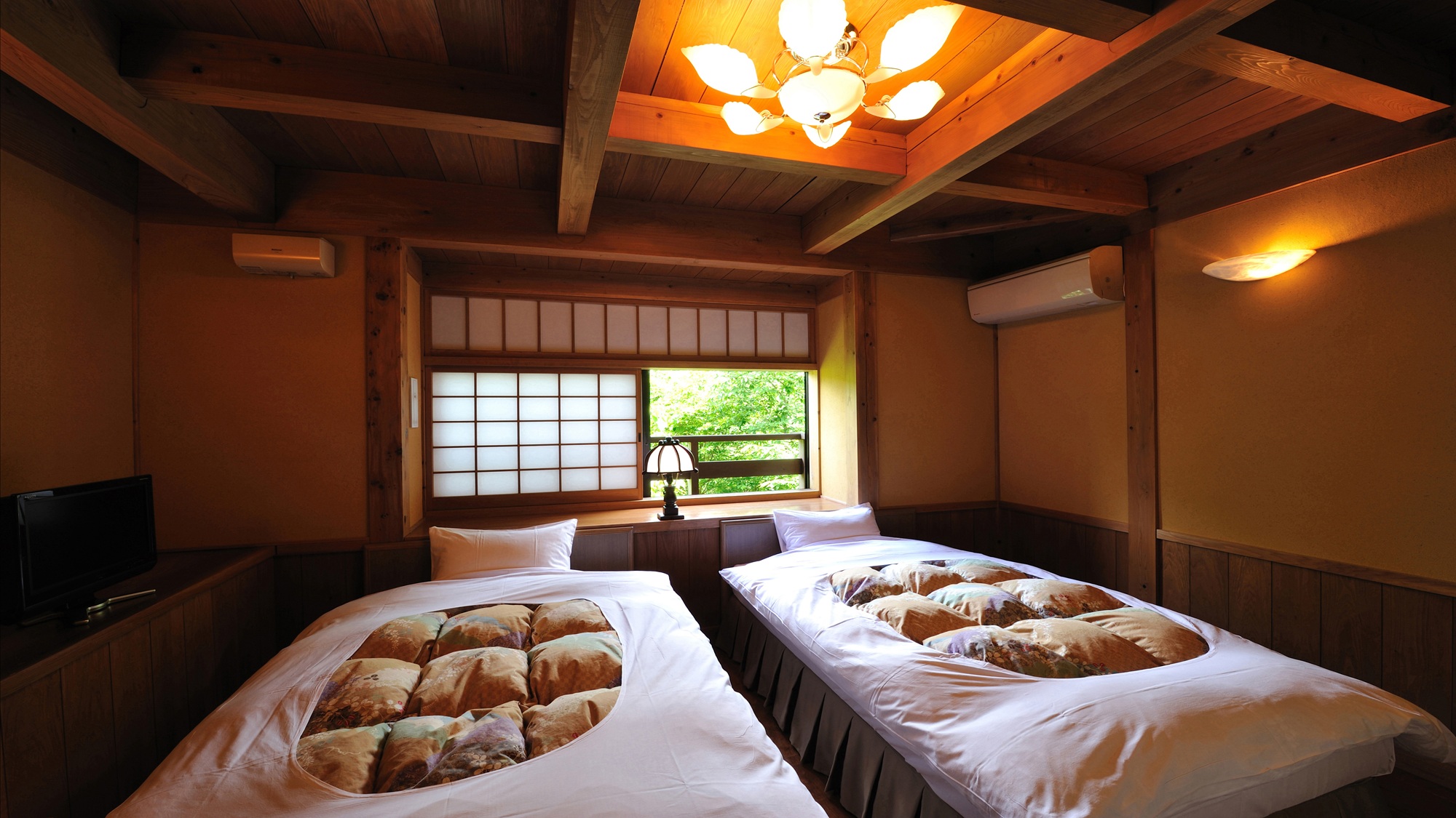  離れ客室【雪柳】和室+ベッドルーム　内湯＋露天風呂付