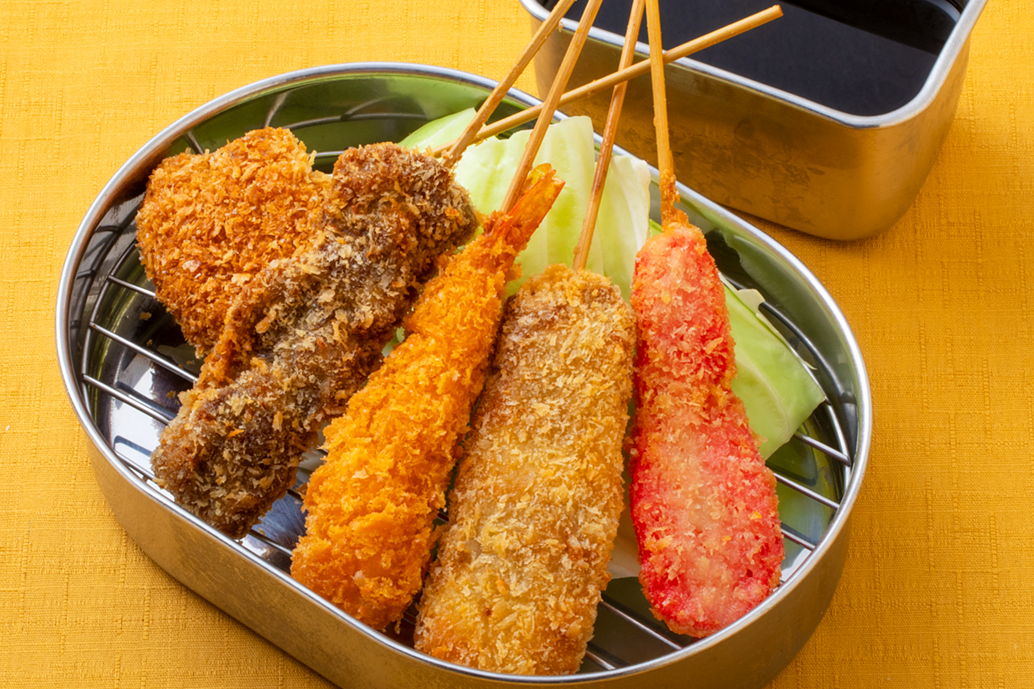 串カツ盛り合わせ