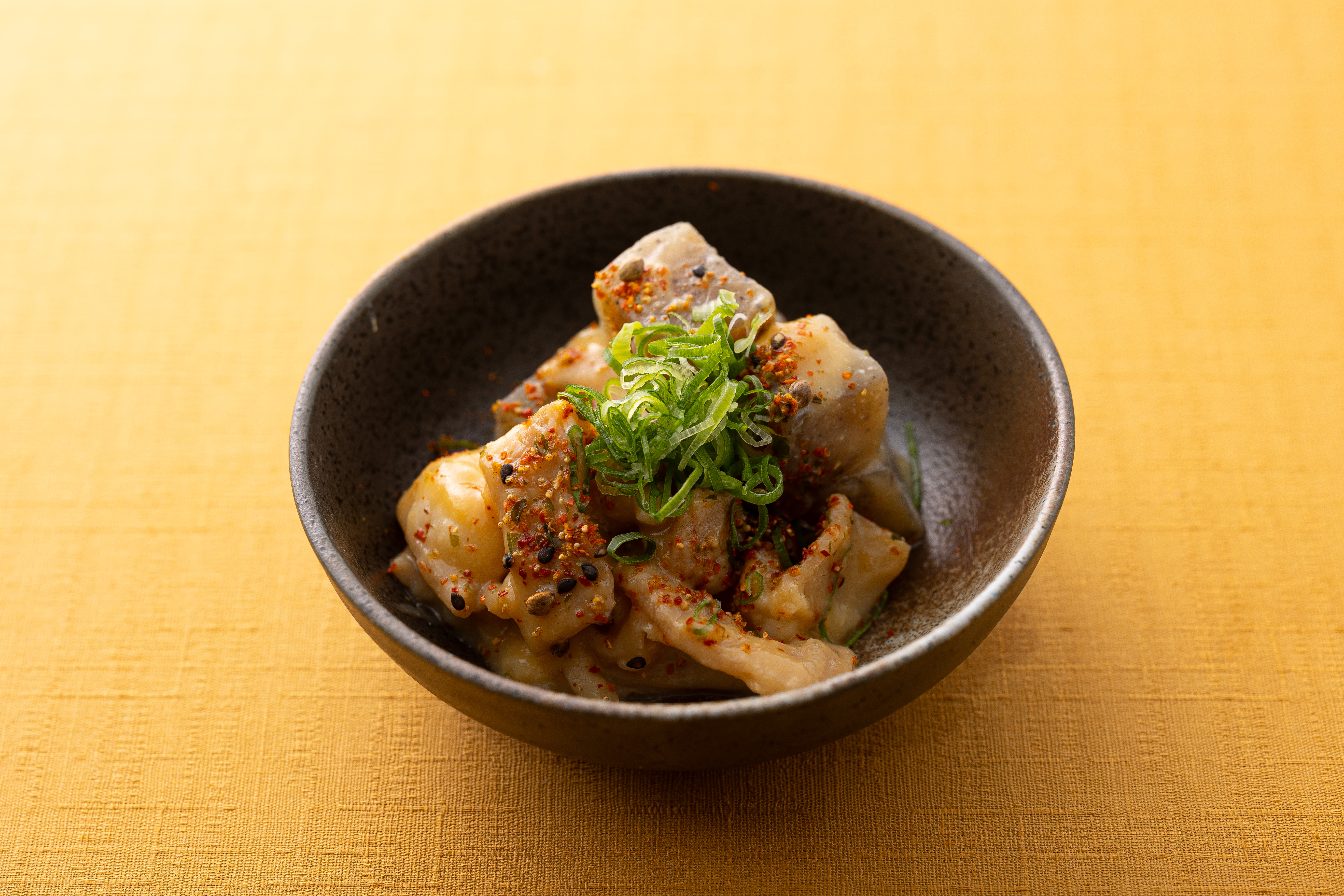 ホルモンどて焼き
