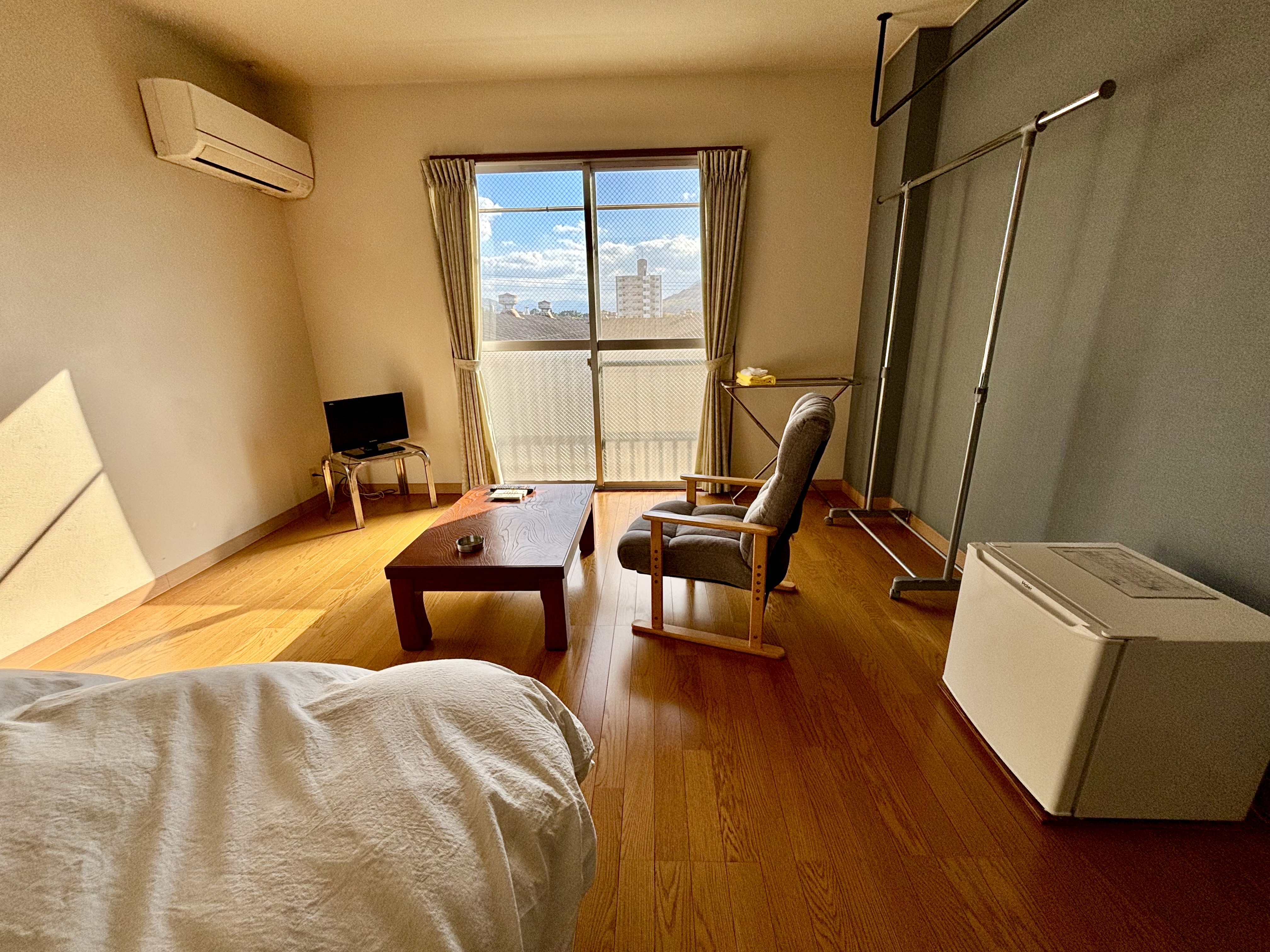 7.5畳 フローリング洋室