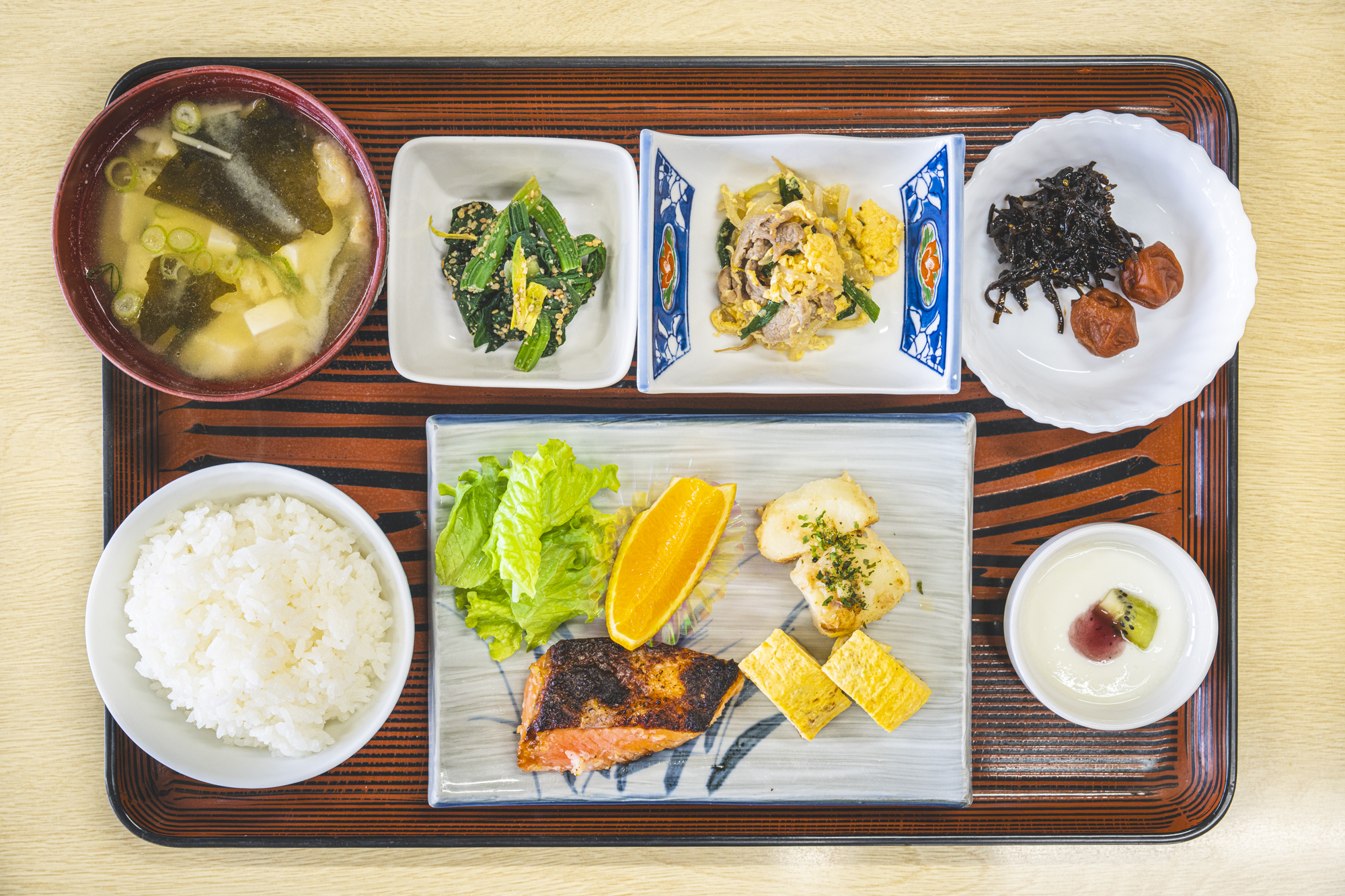【朝食】料理店自慢の日替わり和定食