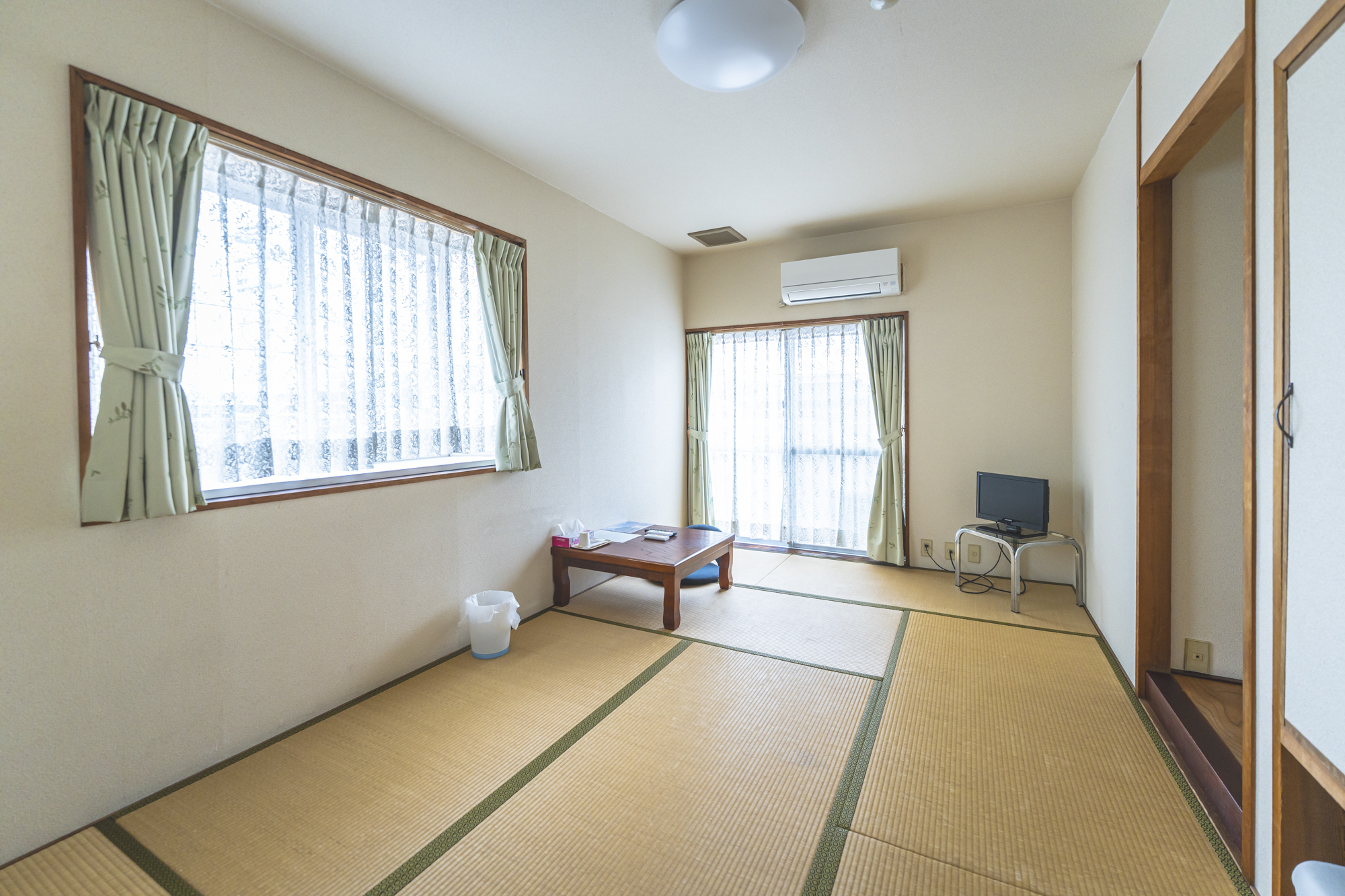 和室7～8畳 バストイレ付