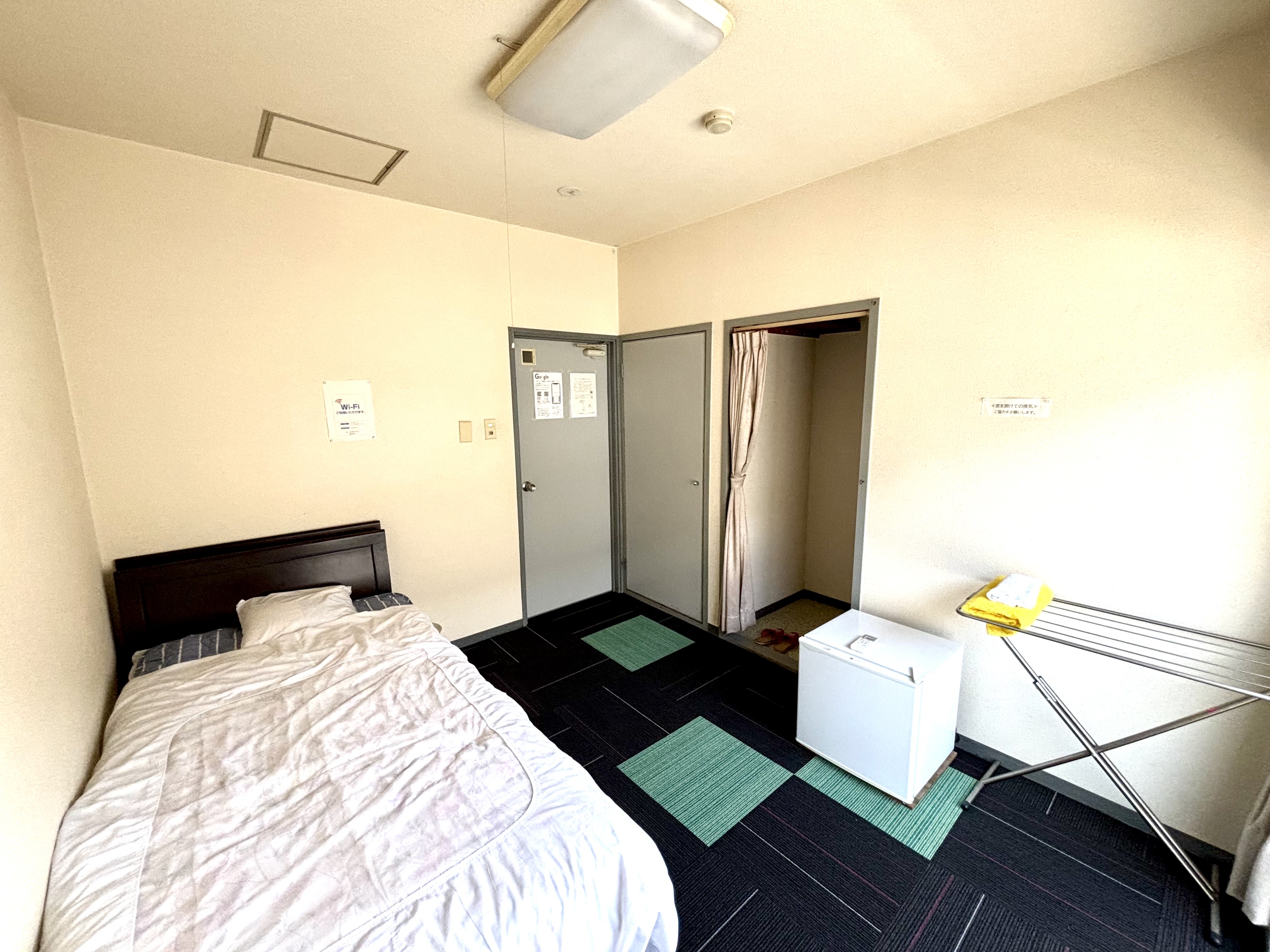 シングル洋室 バス・トイレ付