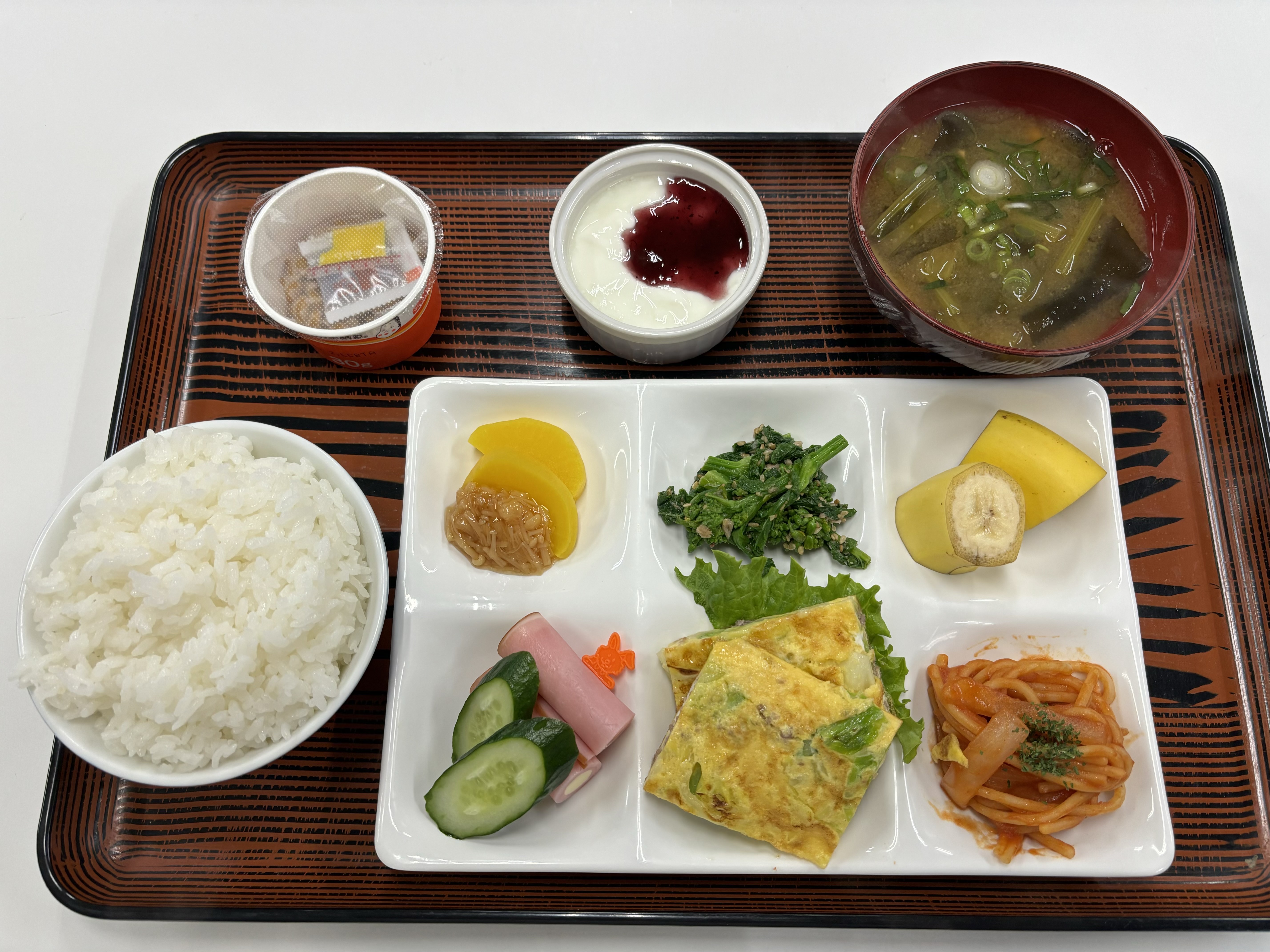 【朝食】料理店自慢の日替わり和定食