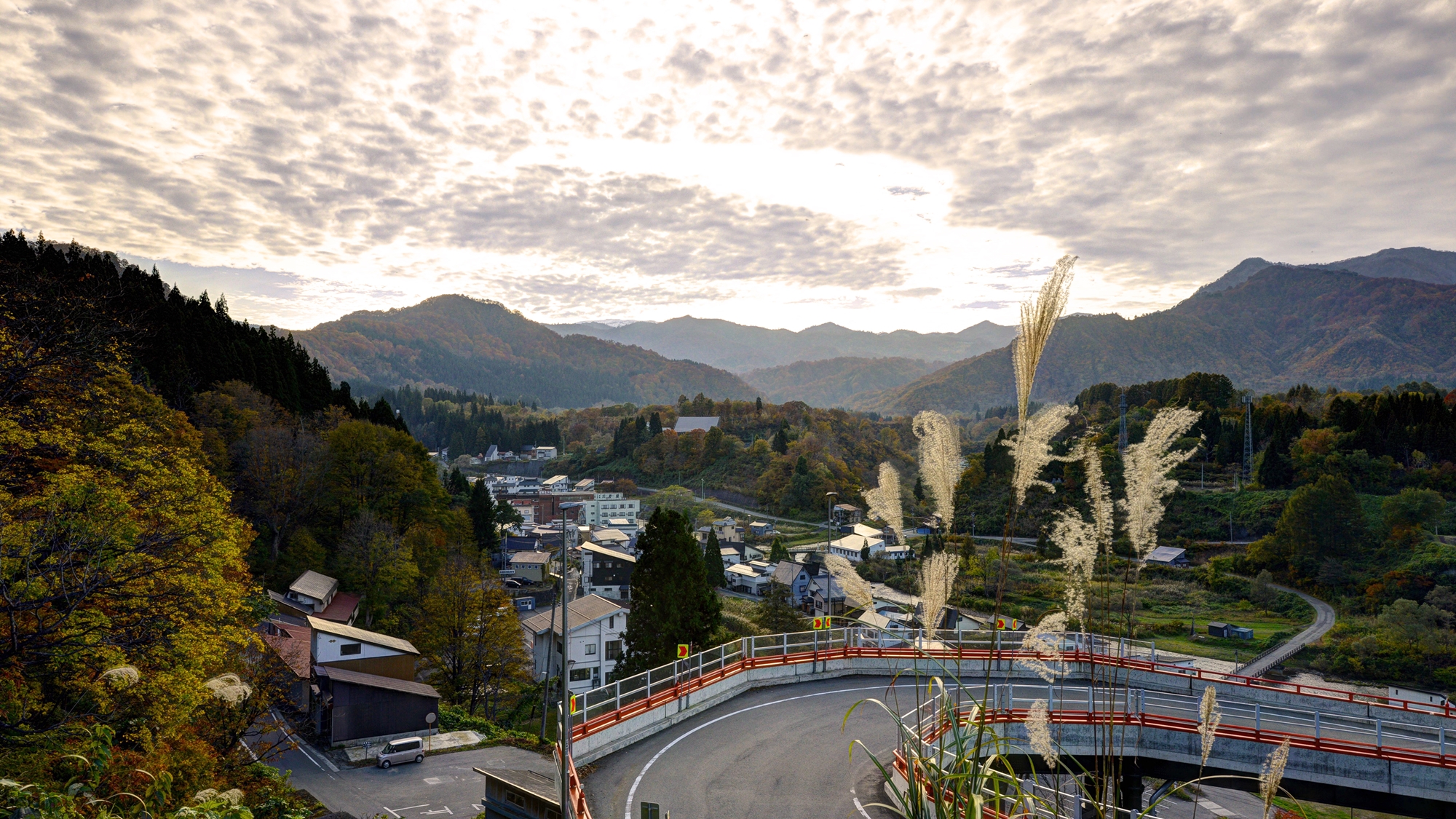 *ノスタルジックな雰囲気漂う肘折温泉街。皆様のお越しをお待ちしております。