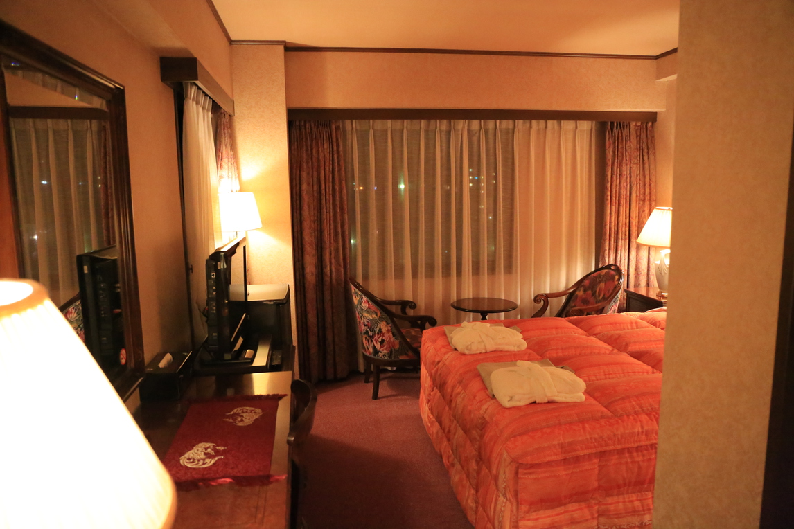 デラックスダブルル－ム