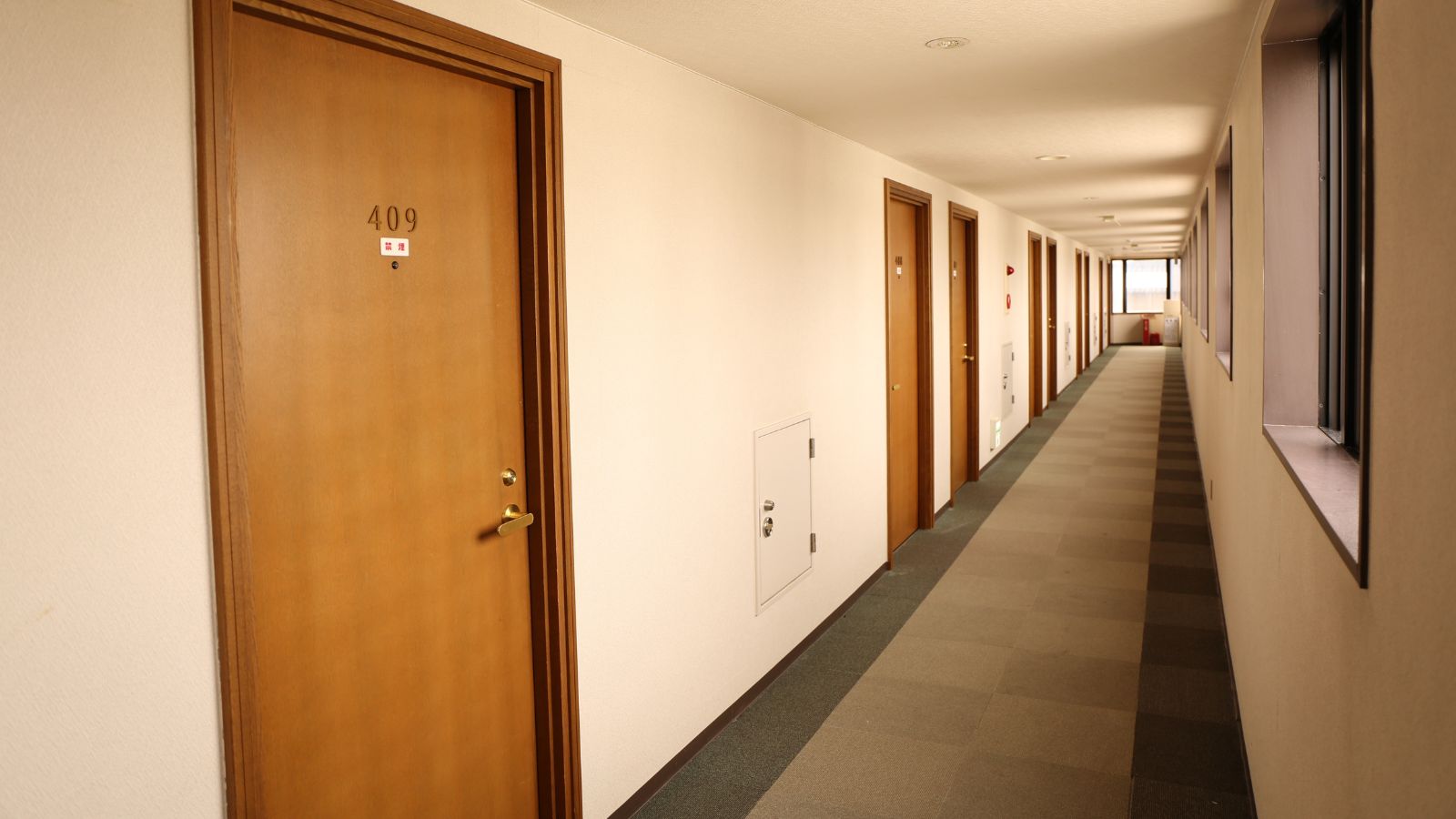 【廊下】