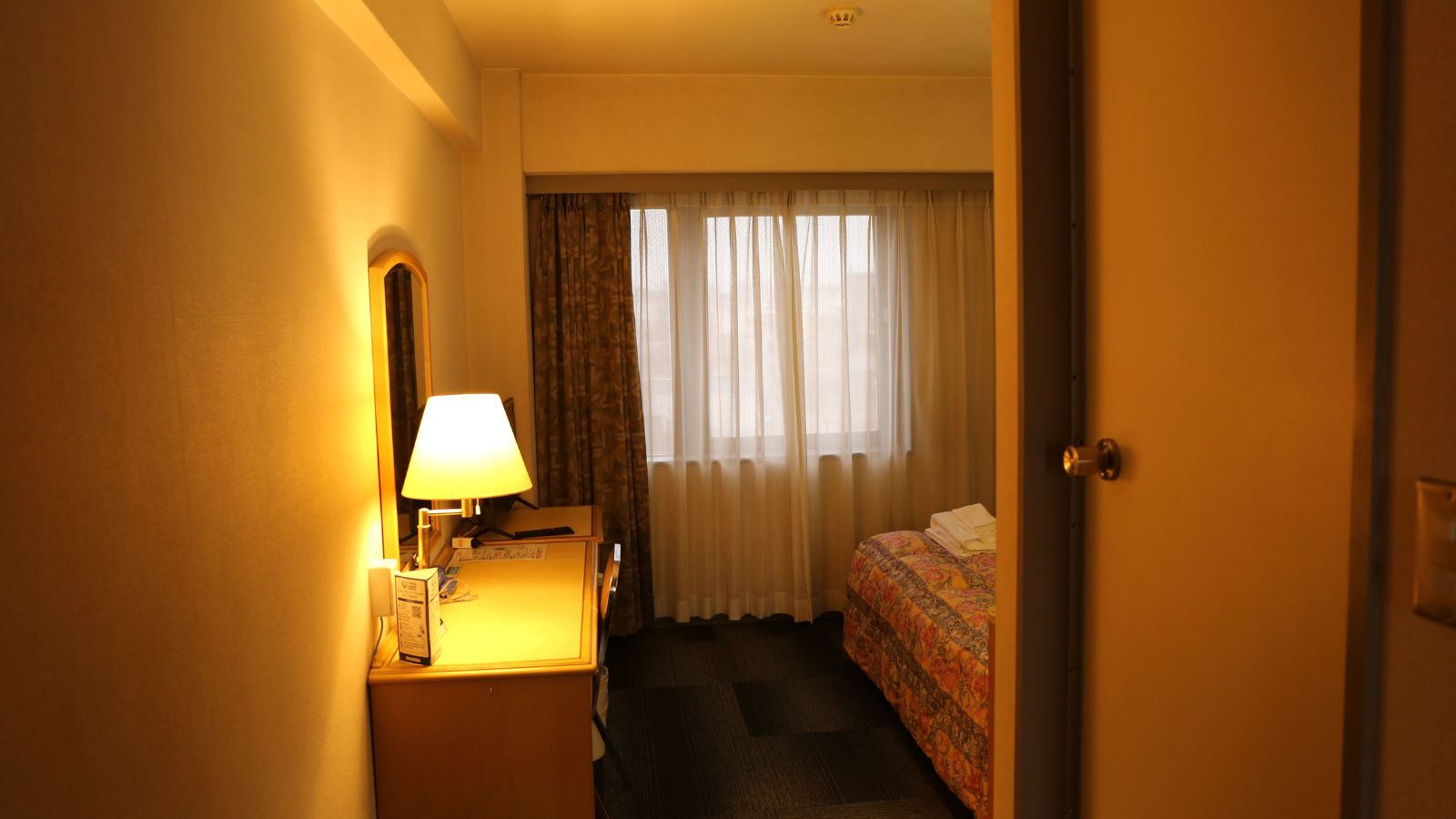 【セミダブル】部屋