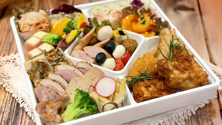 ■年末年始■【朝食・夕食付】夕食はみんなでワイワイ！オードブル付きプラン