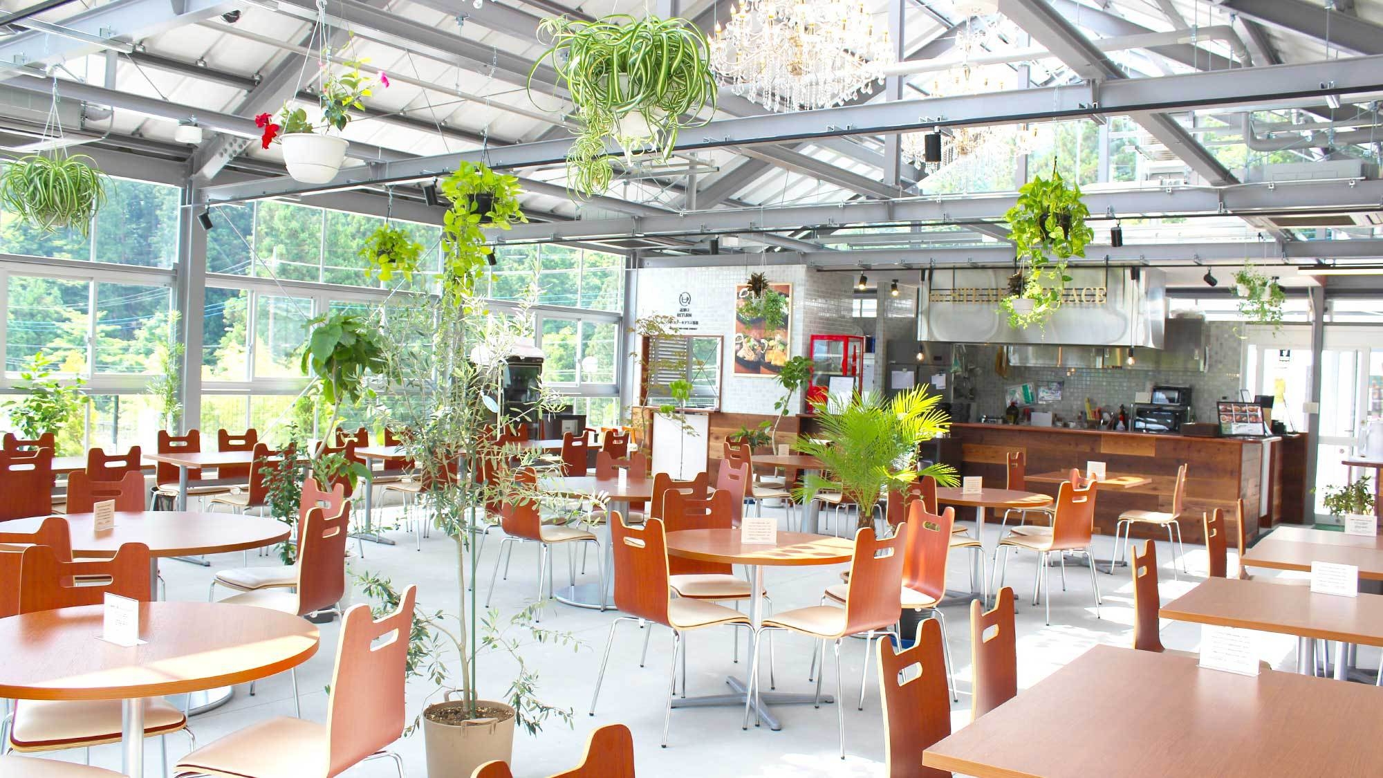 ＜現金特価＞【直前割プラン】フードホール食事券2000円分＆朝食付★お部屋おまかせでお得にステイ♪