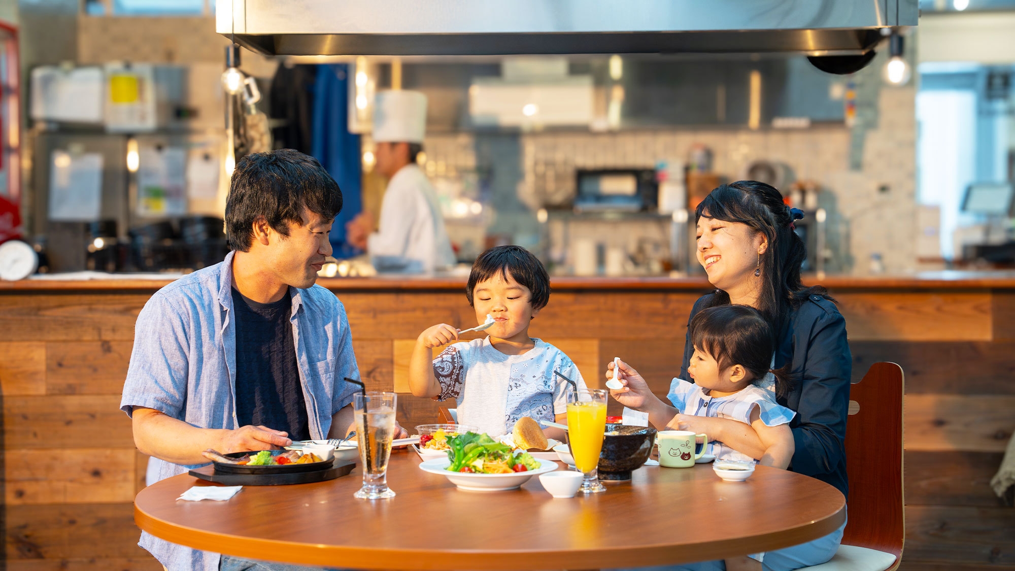 ＜現金決済＞【直前割プラン】フードホール食事券2000円分付★お部屋おまかせでお得！