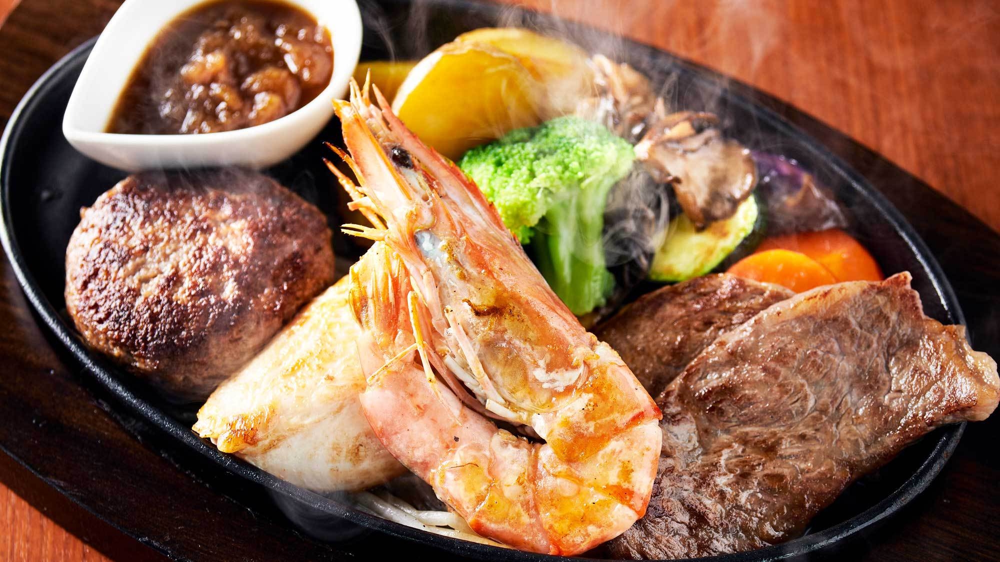 【秋冬SALE】＜フードホール食事券2500円付＋朝食付＞夕食はお好きな料理をチョイス