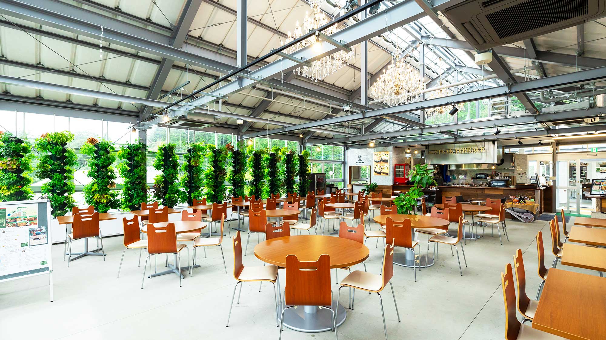 【ザ・グリーンテラス日光】全店舗15時～21時までご利用いただけます。（店舗により休業日あり）