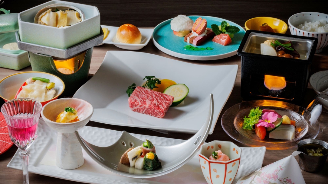 【山形牛ステーキ × 和洋フルコース】ゆったり食事を楽しみたい方へ♪／２食付