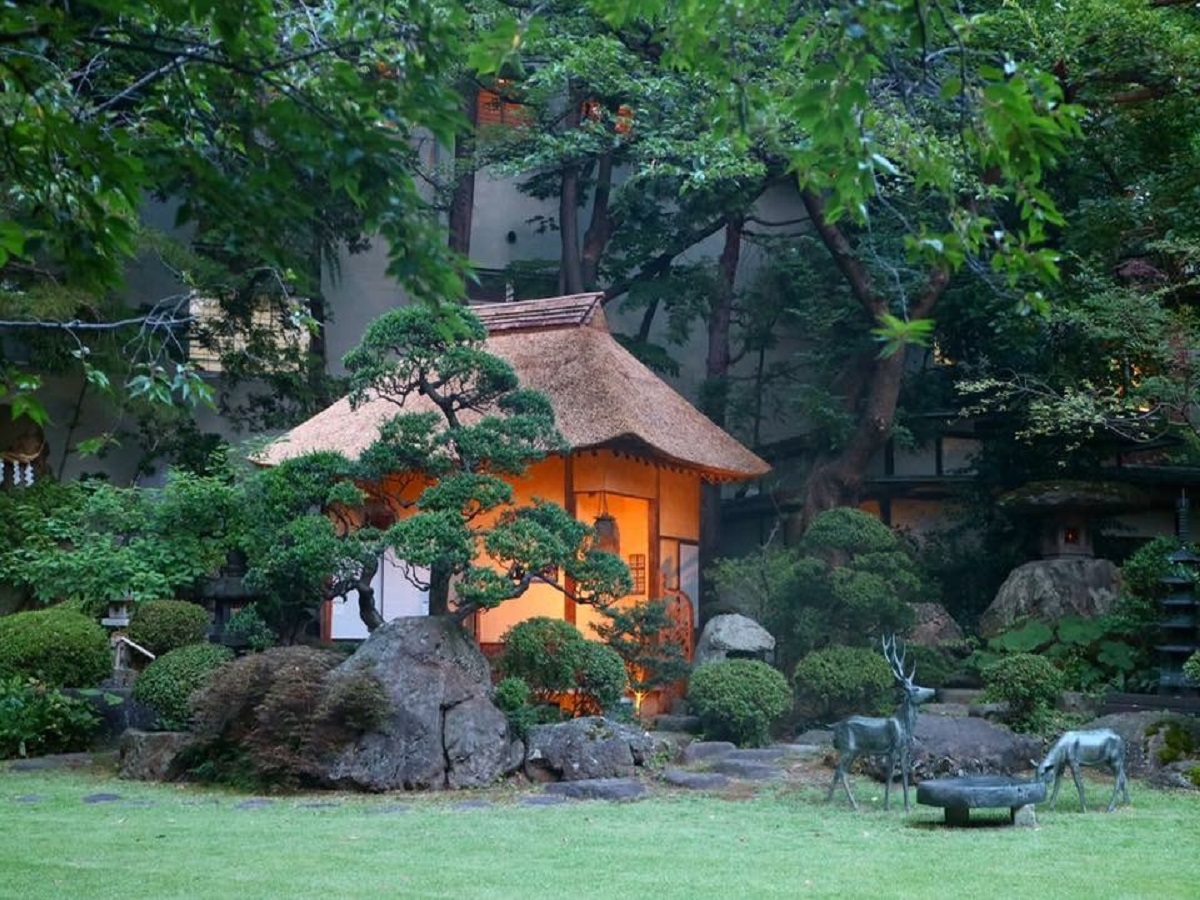 滝の湯庭園