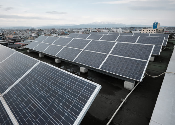 年間55,000kWhの 太陽光発電