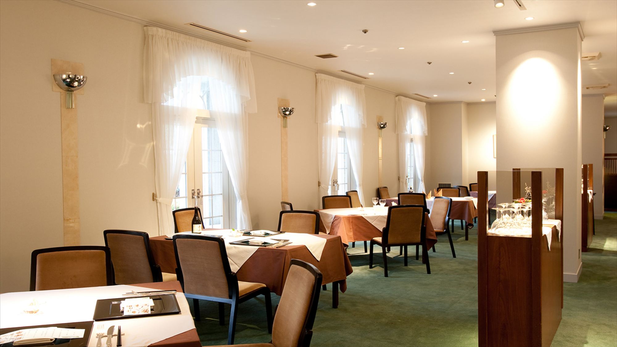 レストラン会場となります