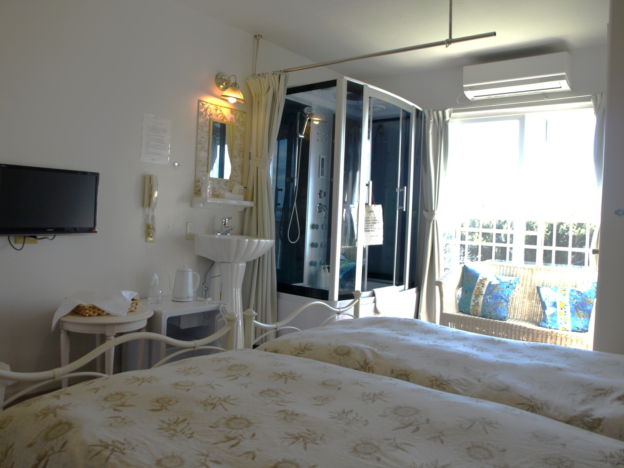 【La campagne chambre】セルフチェックイン　おまかせルーム　素泊〈子供不可〉