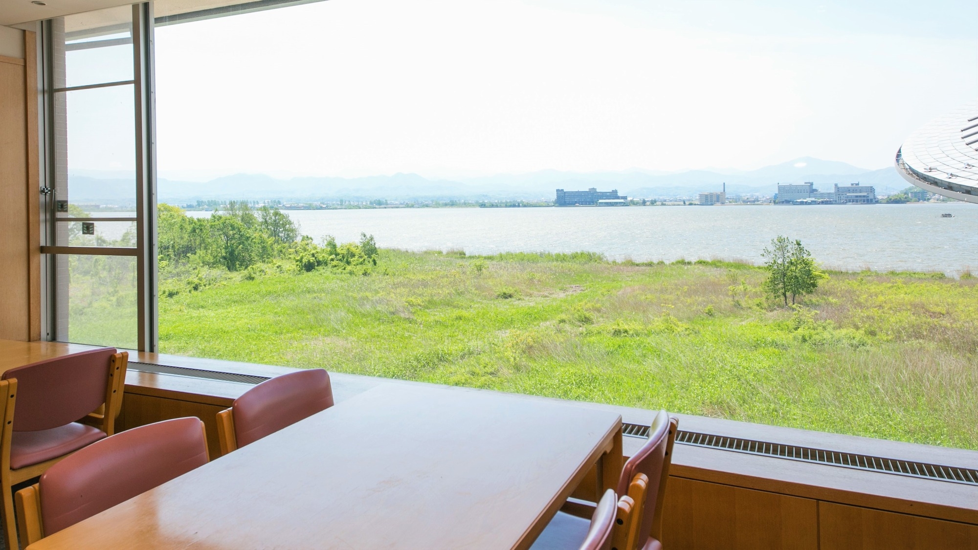 【11〜3月限定★まるごとズワイ蟹1杯付】季節のお料理とともに冬の味覚を堪能♪（会場食）