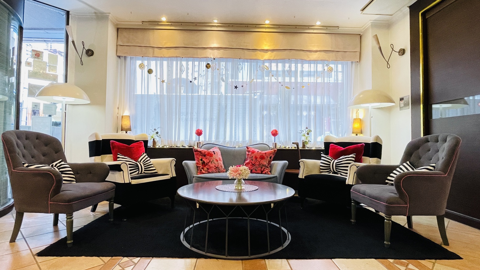 フロント/ロビー