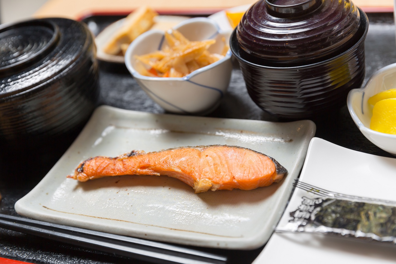 本館！エコノミーシングル（喫煙ルームのみ）朝食付プラン！
