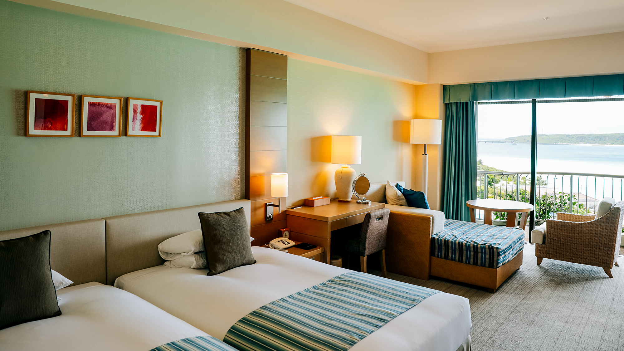 禁煙プレミアムツイン／ビューバスルーム（コーラルウィング）