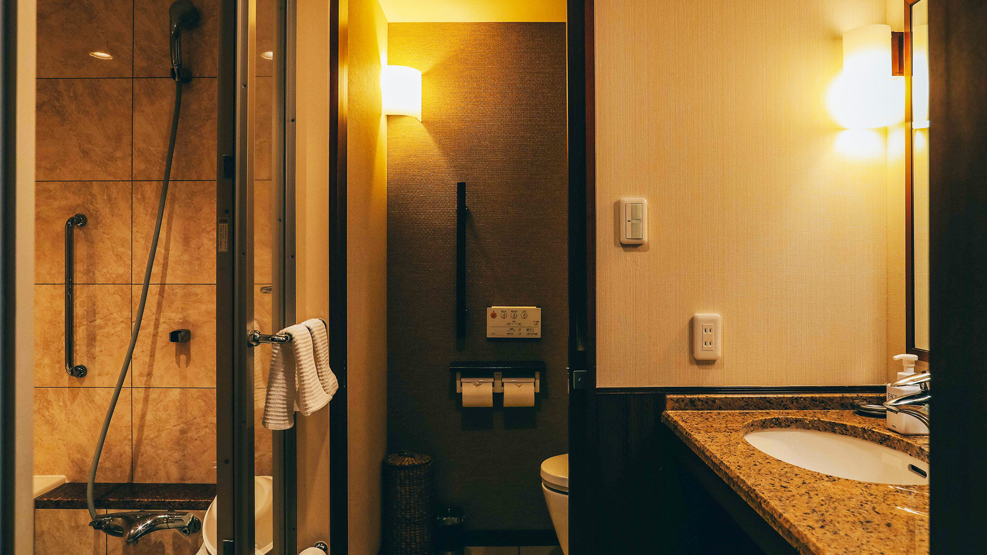 禁煙 和洋室（オーシャンウィング）