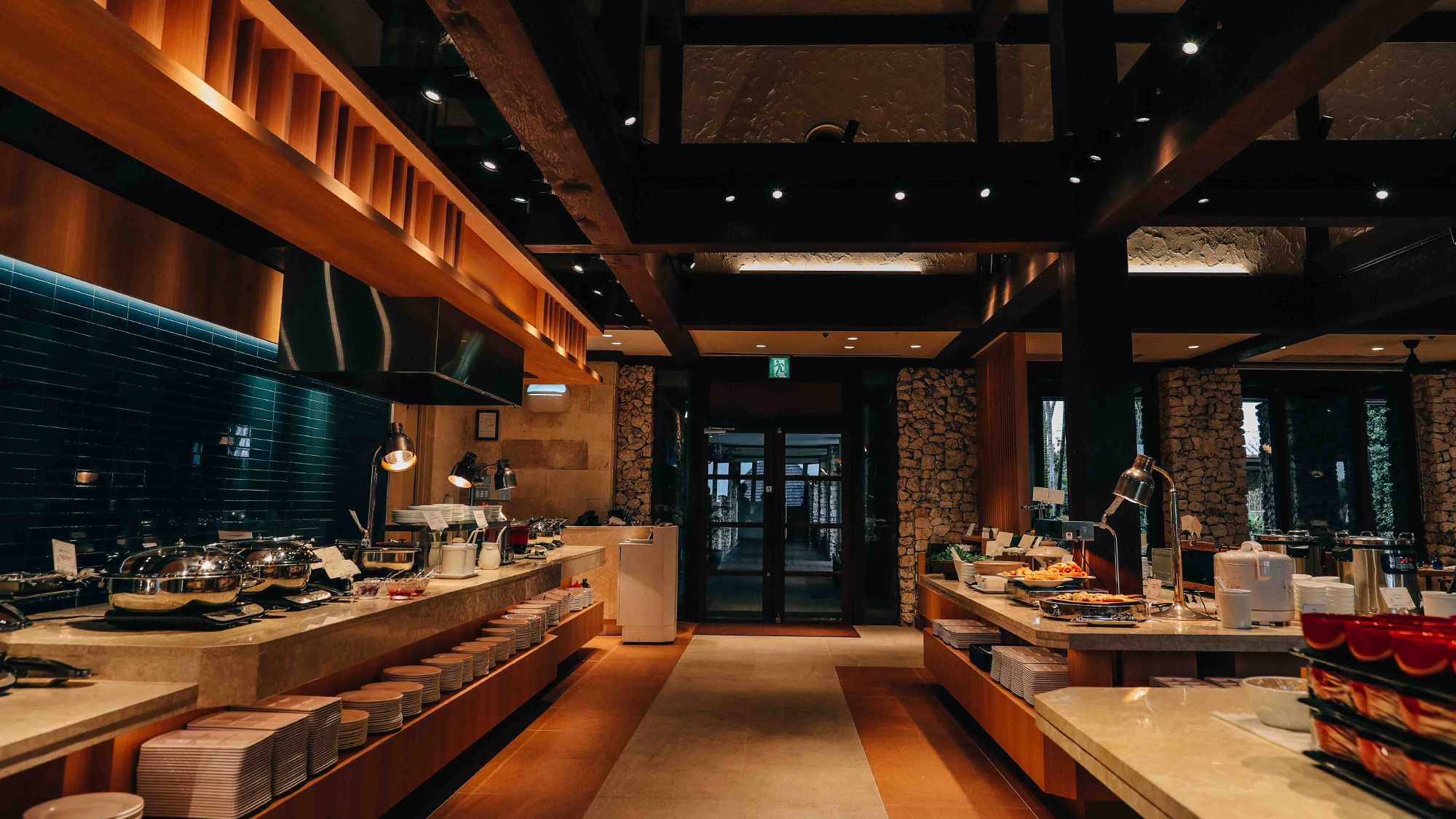 レストラン「NiraiKanai(ニライカナイ)」