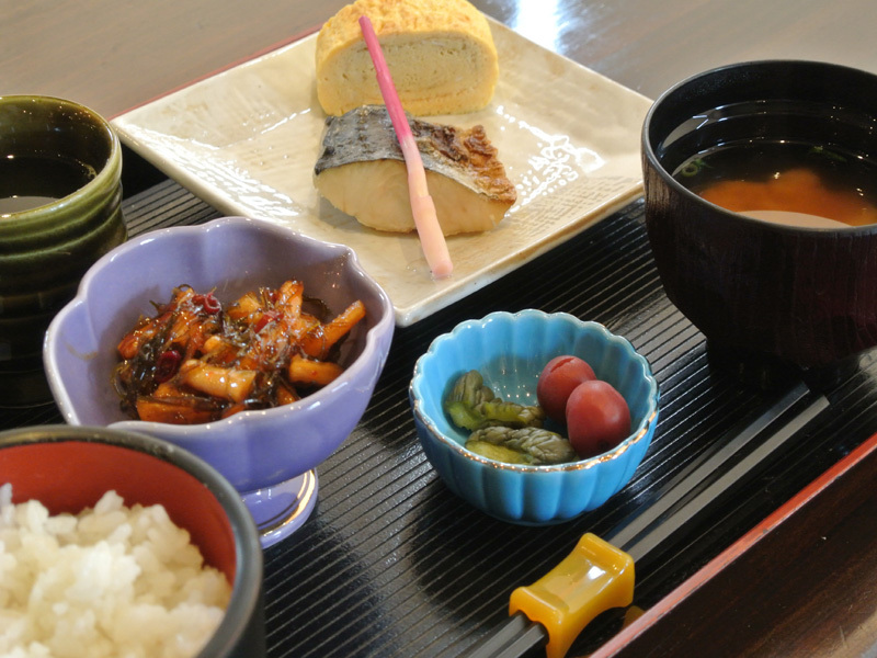 【当館人気】【朝食付】◇◆ビジネス応援◆◇駅近出張宿泊プラン朝食付き〜【駐車場先着無料】