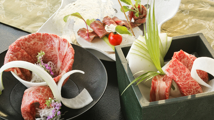 【選べる夕食が好評♪】＜味＆ボリューム大満足！＞5つの和洋創作会席で萩ならではの山海の幸を堪能しよう