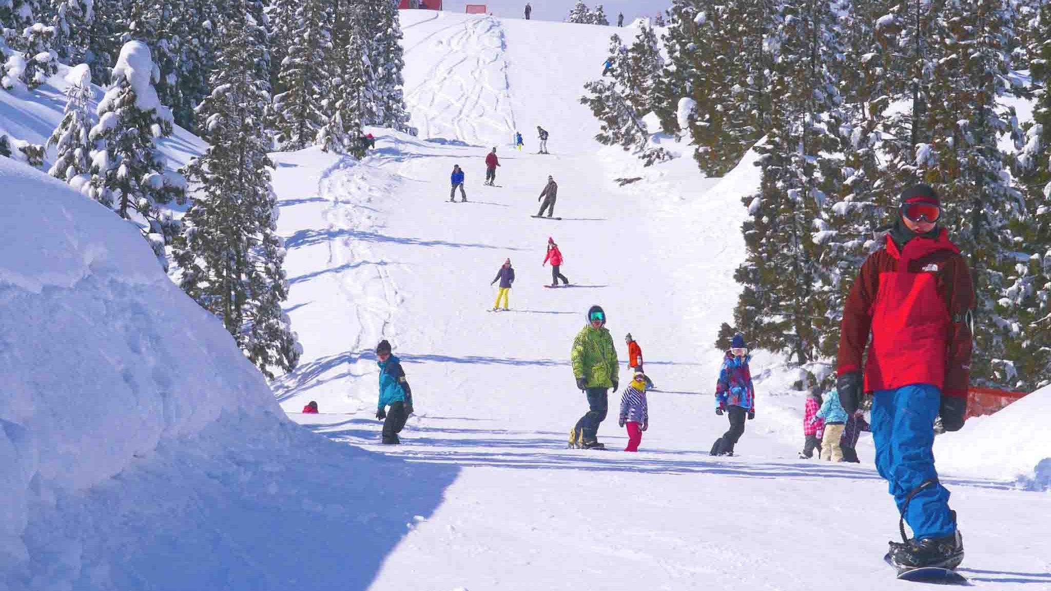【早期割30】スキーパック（1泊2食＆「上国＆岩原」共通リフト入場券滞在中付）《事前カード決済限定》