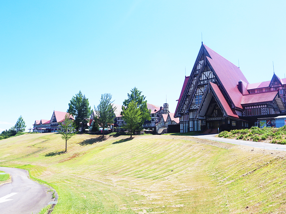 【ホテル外観】夏
