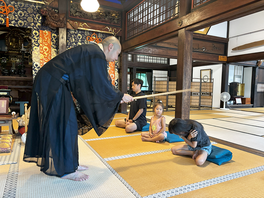 【オプショナルツアー】座禅体験（イメージ）※夏期営業