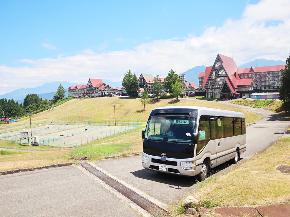【ホテル外観】夏