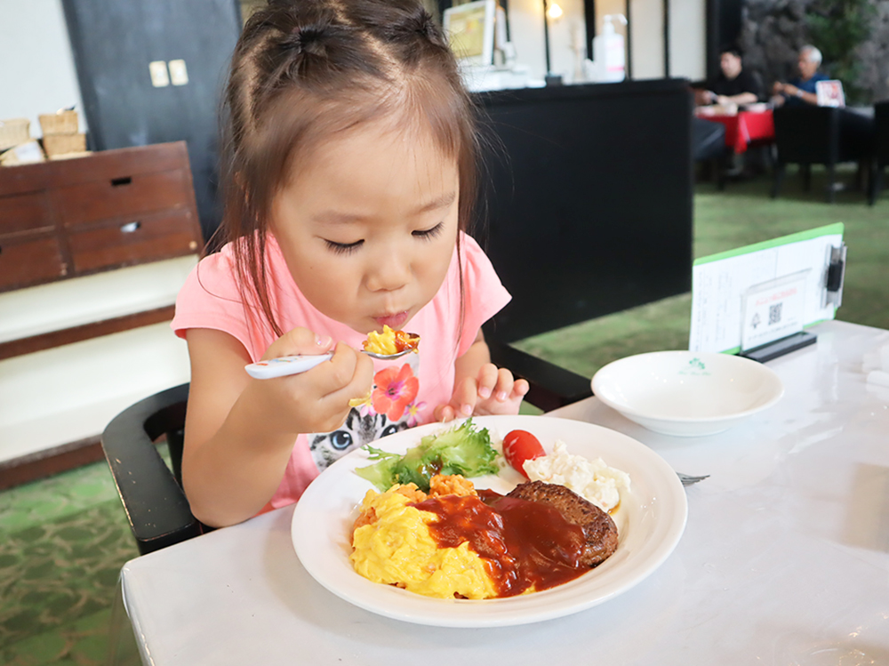 【らいらっく】