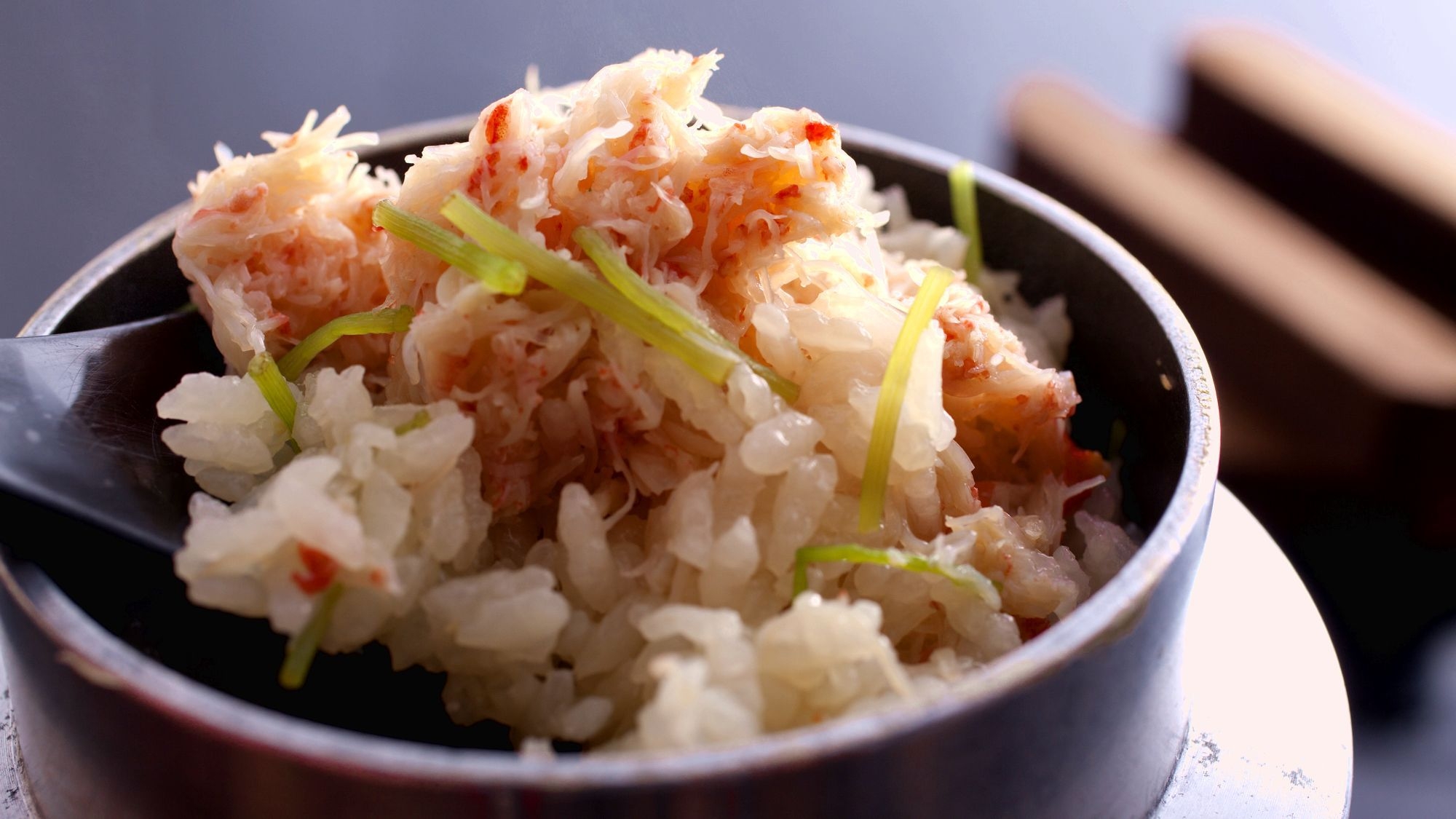 【8種の味わい蟹づくし】本ずわい蟹1人2杯相当★厳選・丸ごと姿ボイル蟹、炭火焼き蟹、蟹すき鍋、蟹釜飯