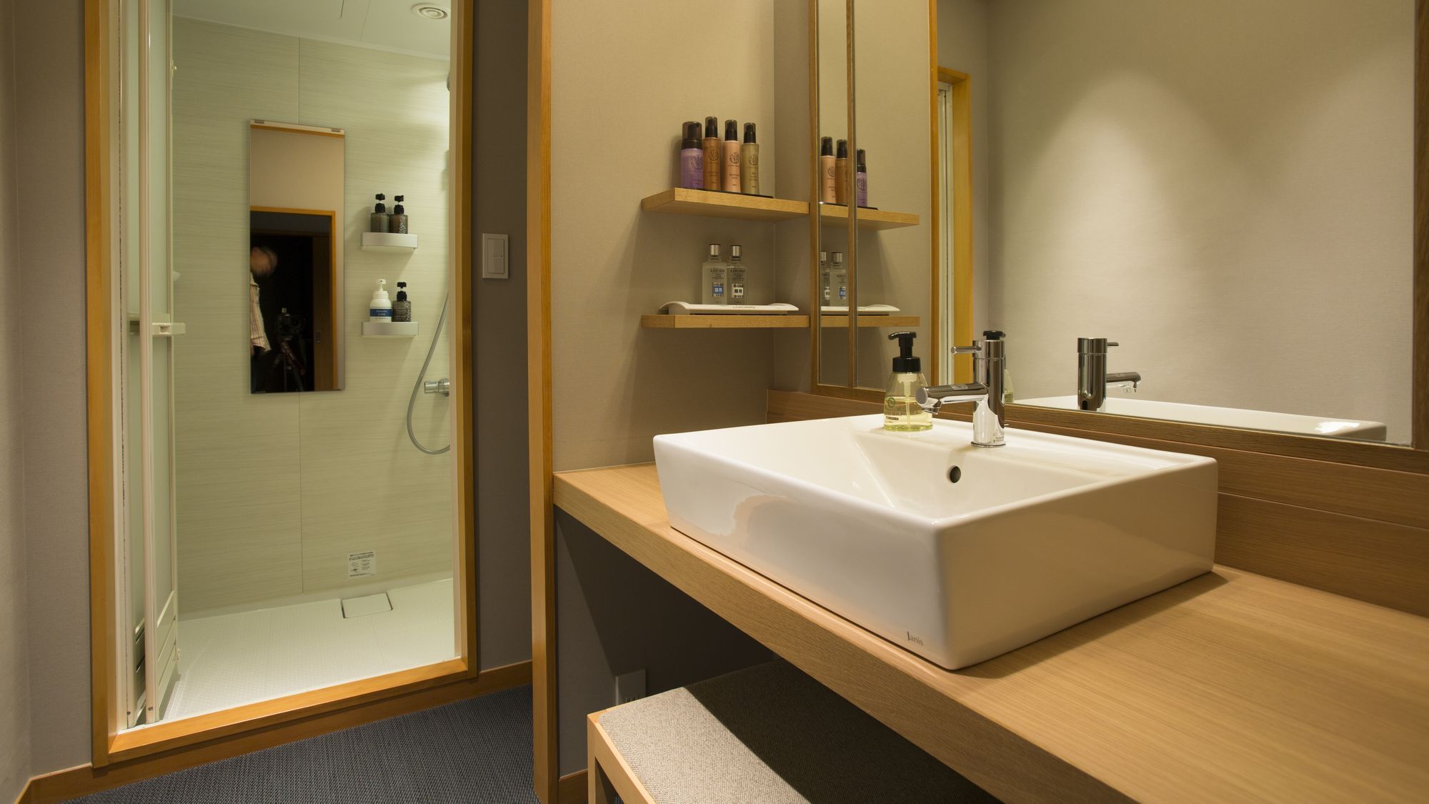 【禁煙ツインベット 五彩gosai シャワールーム付】553号室(禁煙)イメージ