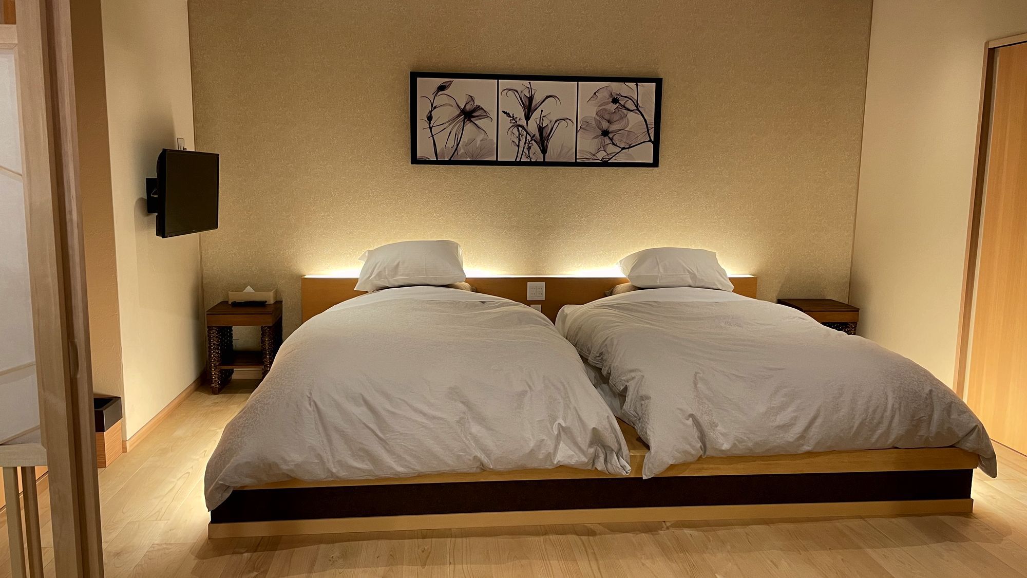 【半露天風呂付 デラックス和洋室 禁煙】671号室・皇琥(おうが)シモンズ社製のマットレス使用