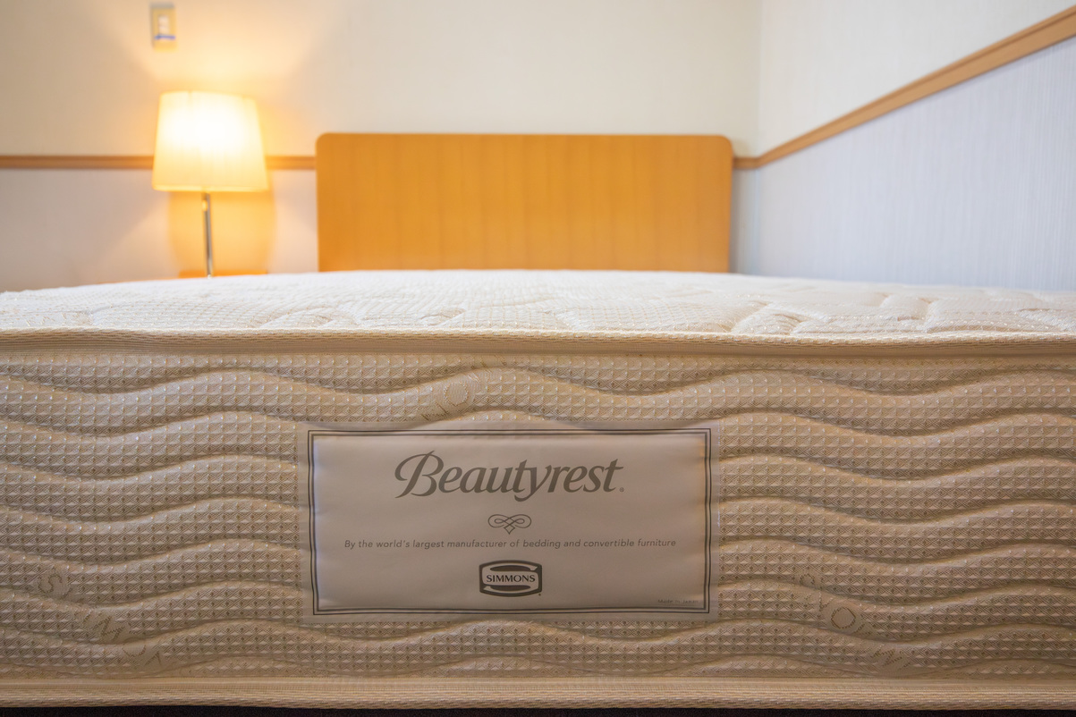 シモンズベッド横④