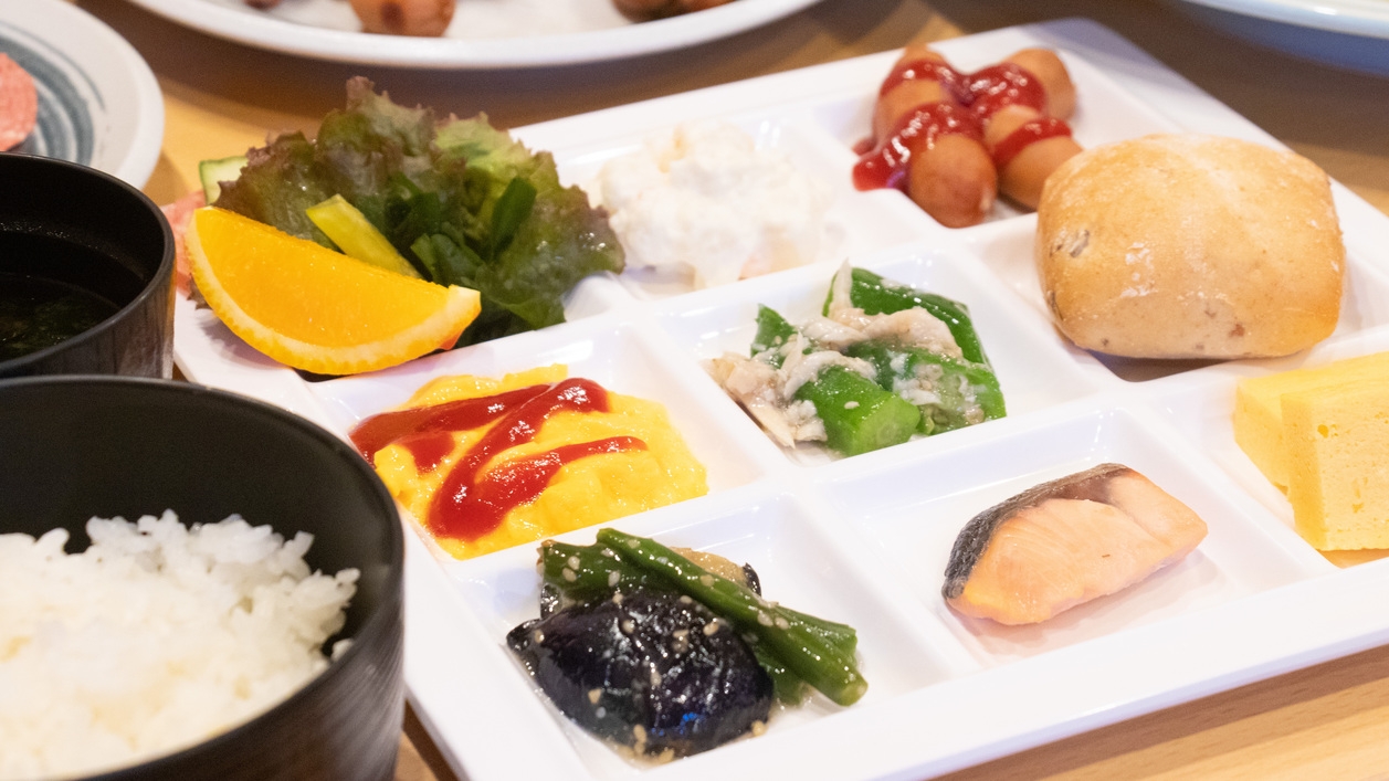 朝食ビュッフェ付きプラン　☆大浴場無料☆ネット無料☆Ｐ無料