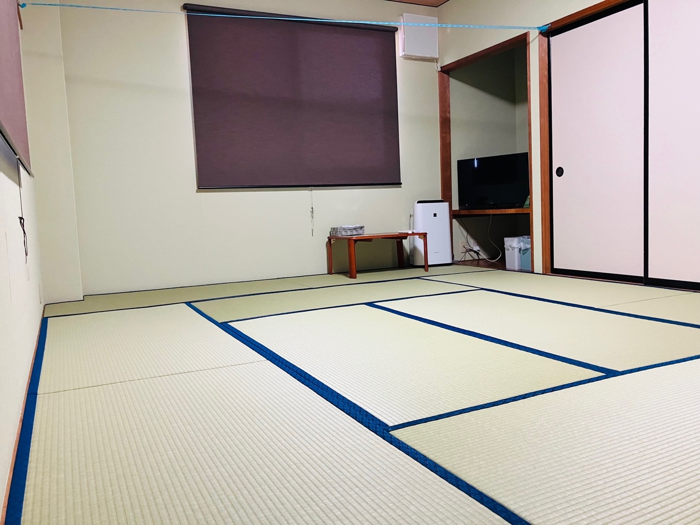 【禁煙】和室１２畳★家族・グループに最適な角部屋★２人〜４人