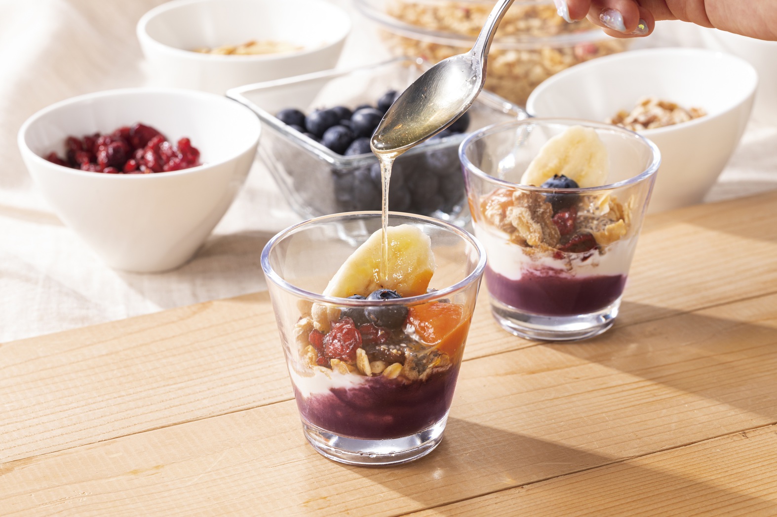 朝食 アサイーパフェ