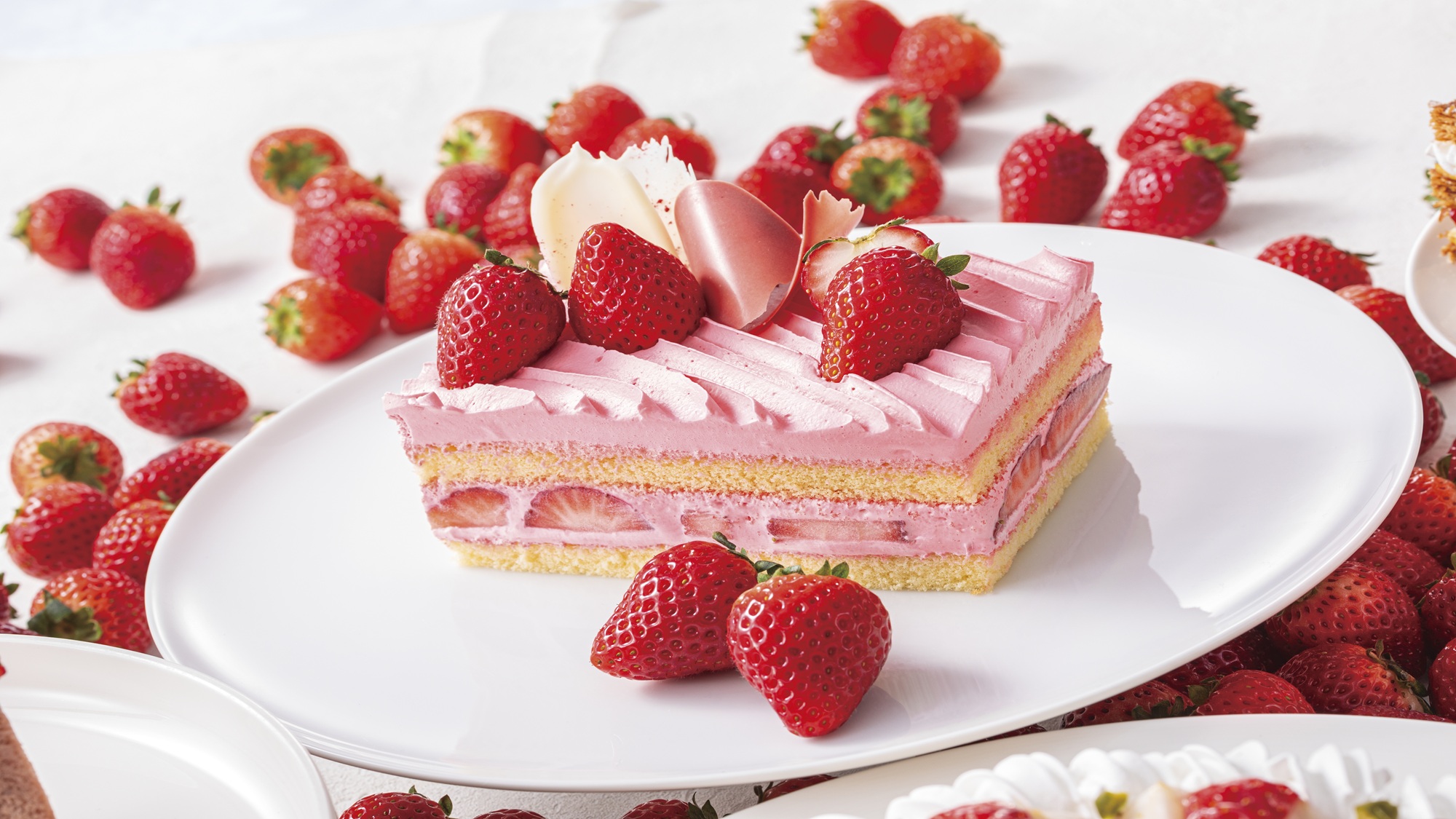 【3月】スイーツビュッフェ「Strawberry Bloom」いちごのショートケーキ
