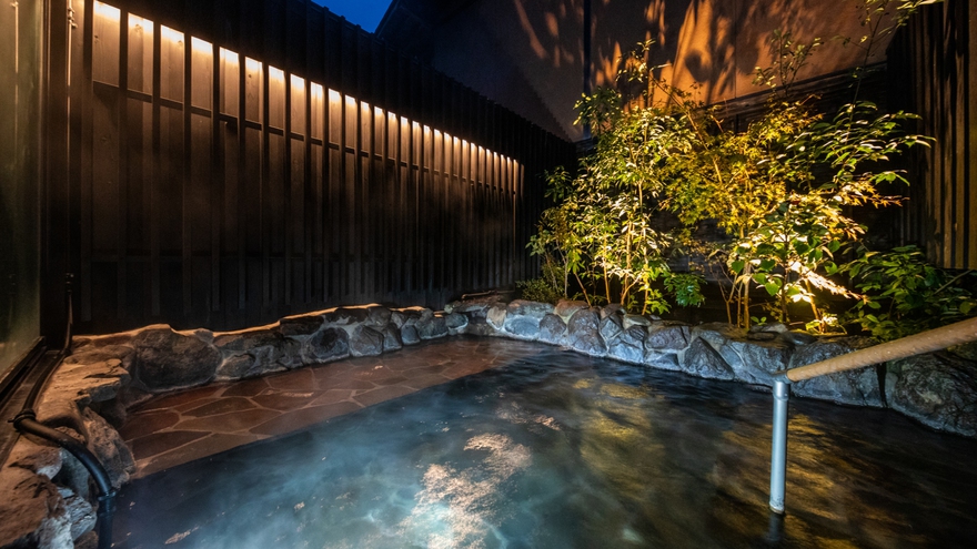 【ロイヤルスイート】 大地の恵みが、心と身体を包み込む。