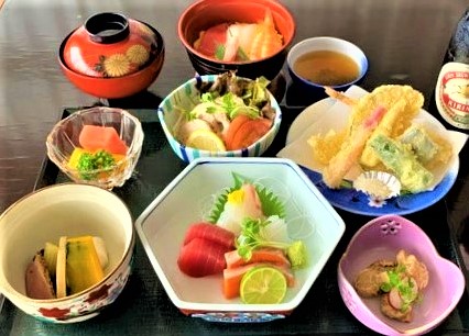 夕食膳（例：2,750円より）