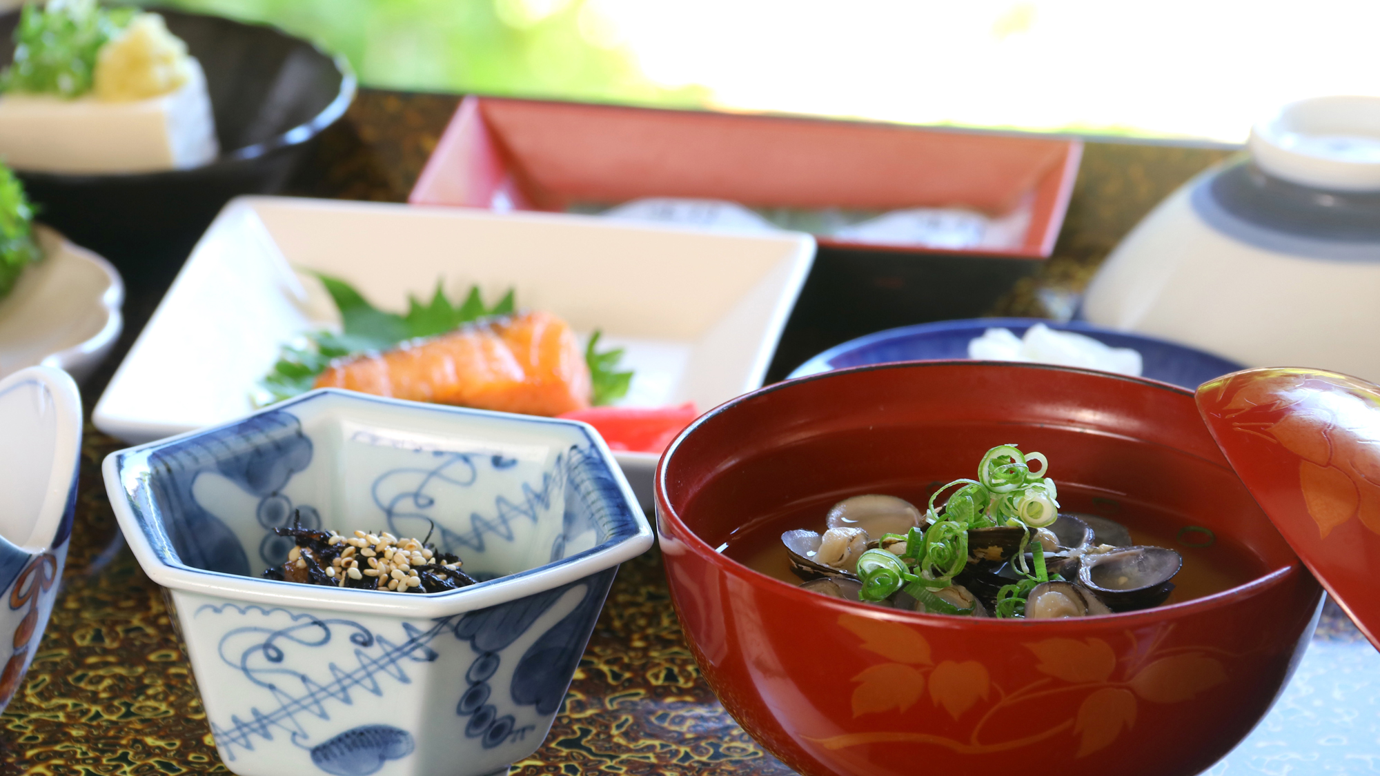 【朝食一例】宍道湖のシジミ味噌汁で元気に♪