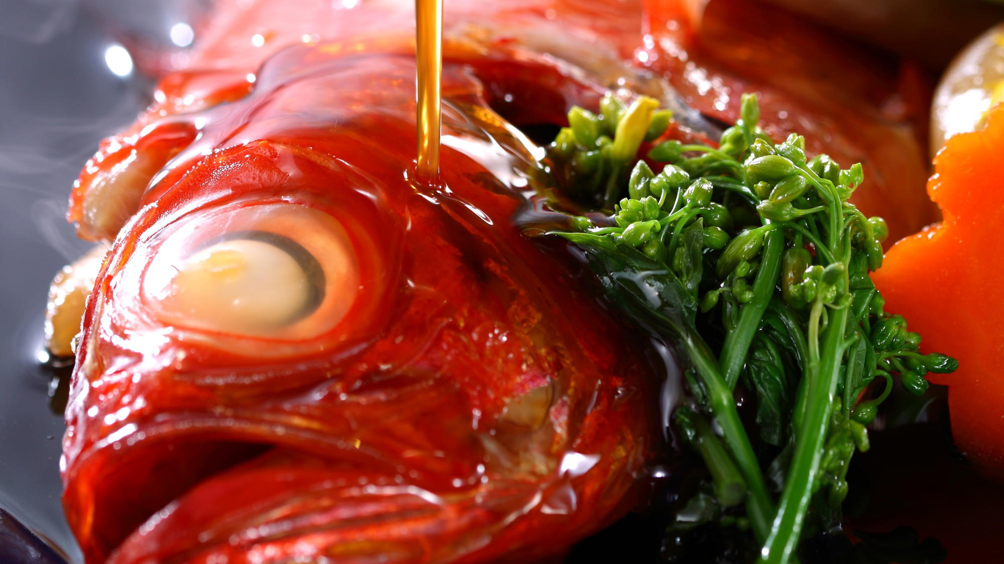 網元の魅力・天然地魚と旬食材を活かす創作料理を味わう（花しぶき標準プラン）