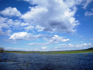 釧路湿原の本当に広い空